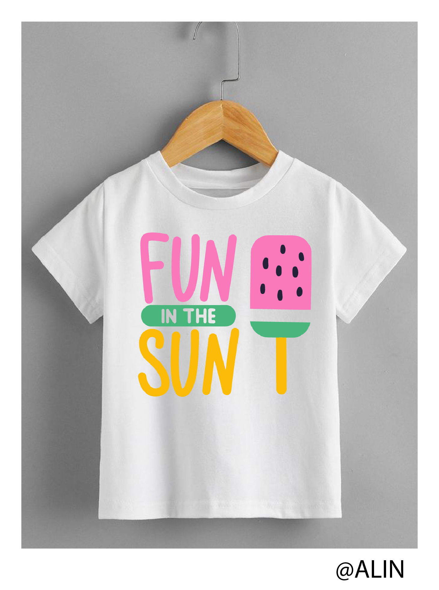 FUN IN THE SUN PRINT TSHIRT